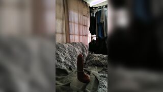 Huge Bootie Juggling On Humungous Faux-cock