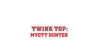 TwinkTop - Steamy lil Twunk dude sans a condom his fantastic beefy coach Cain Marko