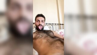 Homosexual Gooner Busts XXL Blast on Face