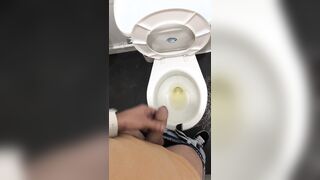 Fapping Off Calmly in a Public Shower – Expecting Not to Get Caught