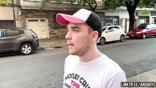 I Piss on my Homies Hatch while his Step-Parents are at Home