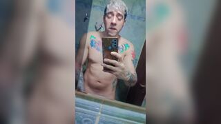 Crazy in the douche with smacking and jizz shot