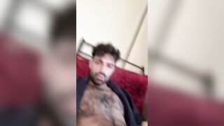 Homo Gooner Ejaculates Rock hard on Face in 44 Seconds Plane