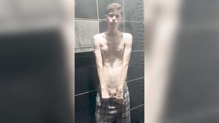 Kedoimath - Youngster flashing some figure