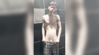 Kedoimath - Youngster flashing some figure