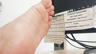 La plantita del pie del doc en el trabajo