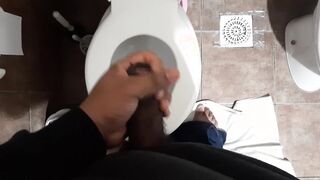 Me saco toda la leche parte two.