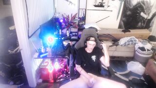 My roomy sent me this vid and said so this is why you cant be bothered to neat whoops