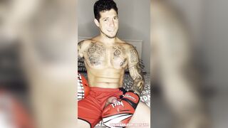 Boxing Jism With No Mitts