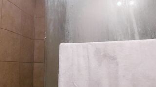 Douche rock-hard you want it NNN