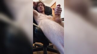 Scorching dude shoots fountain