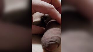 Wanking off in bath 20251120 NYC