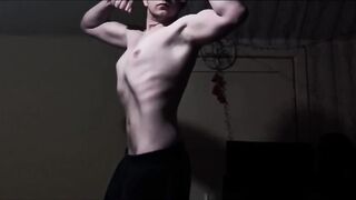 Im round, but I can still view like this;