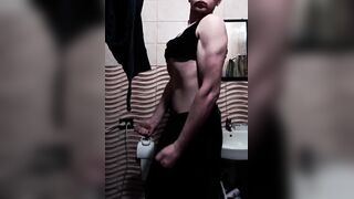 Im round, but I can still view like this;