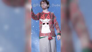 Christmas magic backfires! Clothes disappear, leaving Andy bare and unsheathed!