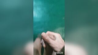 The huge dude determined to jizm