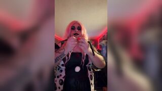 Dork Ginny clown task