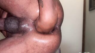 Going knuckle deep till rose pleasure button