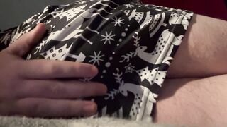 Femboy demonstrating culo in Christmas clothings