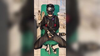 I enjoy banging sneakers