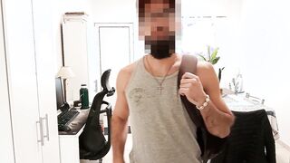 You are not going anywhere P1 - OF: /meaty_in_trunks