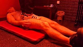 Stomping in crimson light mansion