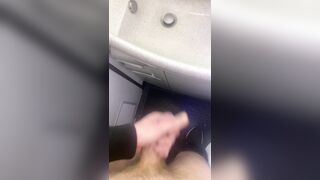 Jizm and wanking off in flat