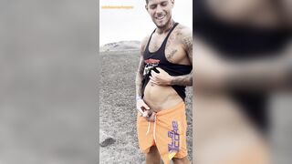 PEEING in a HOMO CRUISING ZONE