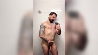 Fem sissy dad toying with his pearl at the gym