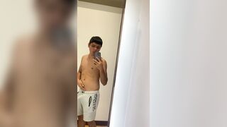 Desnudándome en probadores