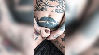 Tatted Father Kneads Himself *no popshot, super-steamy shrieks!*