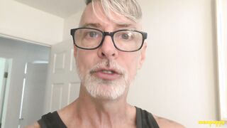 ManPuppy: Richard Lennox Gets Insane In His Solo Beefstick Taunting Session