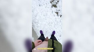 Teenage Peeing in Snow -three°