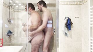 A bathroom is nicer with 2 folks