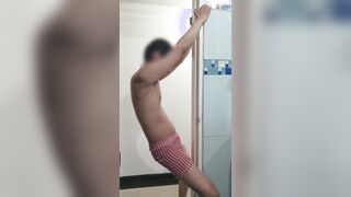 Spider-Dude Fail Me Climbed On The Wall Like A Loser