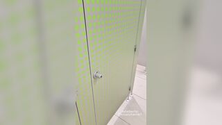 Public blow-job after cinema blow