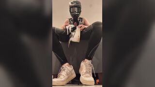 The stress must be extracted on the Nike Air Intensity.