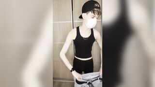 nubile guy takes off on camera