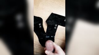 Who pays more, they are his - rock hard socks POPSHOT ON SOCKS - KolowskiBRO