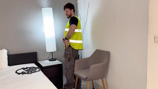 mouthy builder fart predominance