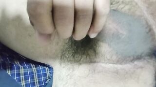 Me masturbo a escondidas