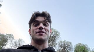 Im not going to wait with tugging off until I get home from my hike