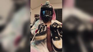 Unicorn nails with his sneakers and jizzes