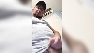 Stroking off in ibis