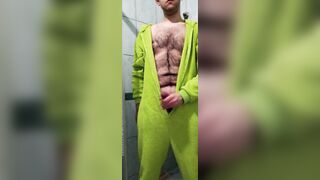 Grinch bathroom time