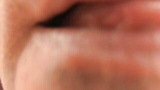 Extended close-up lens-munching