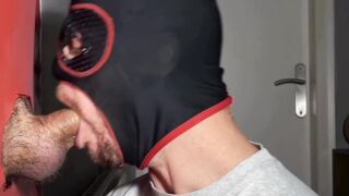 nine INCHES supah FLESHY HARD-ON SALOWWING ON MY GLORYHOLE