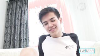 Mischievous Xander H Milky Socks Flashes Little Crevasse And Yam-sized Fountain!