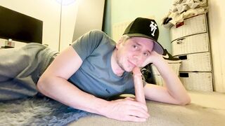 Queer fake penis sucky-sucky blow messy