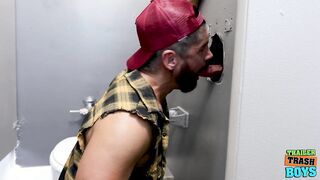 TRAILERTRASHBOYS Beefy Lawson James Takes Justin Jett Humungous Wet Spear